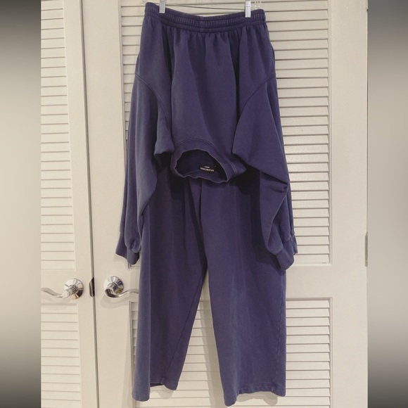 BALENCIAGA SWEATER WAIST SWEATPANTS IN BLUE - Picture 1 of 6